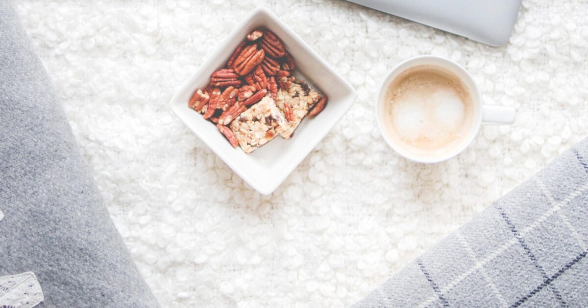 Date muesli slice | Cancer Council SA